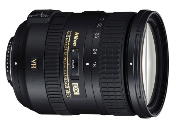 Nikon AF-S DX 18-200mm f/3.5-5.6 G ED VR II