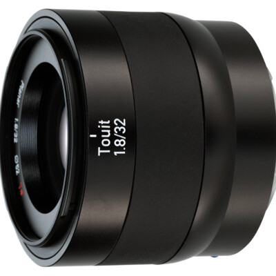 Zeiss Touit 32mm f/1.8  per Sony E-mount