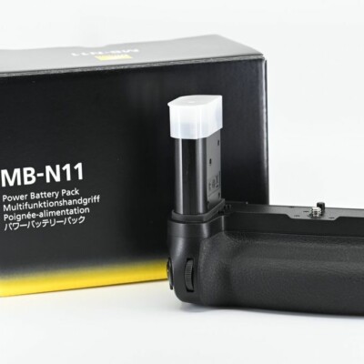 Nikon MB-N11  ( Per Nikon Z7 II / Z6 II )